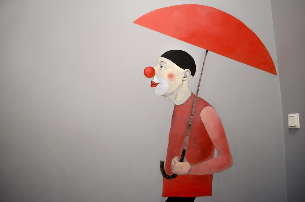 Red Nose With Self-check In Hostelli